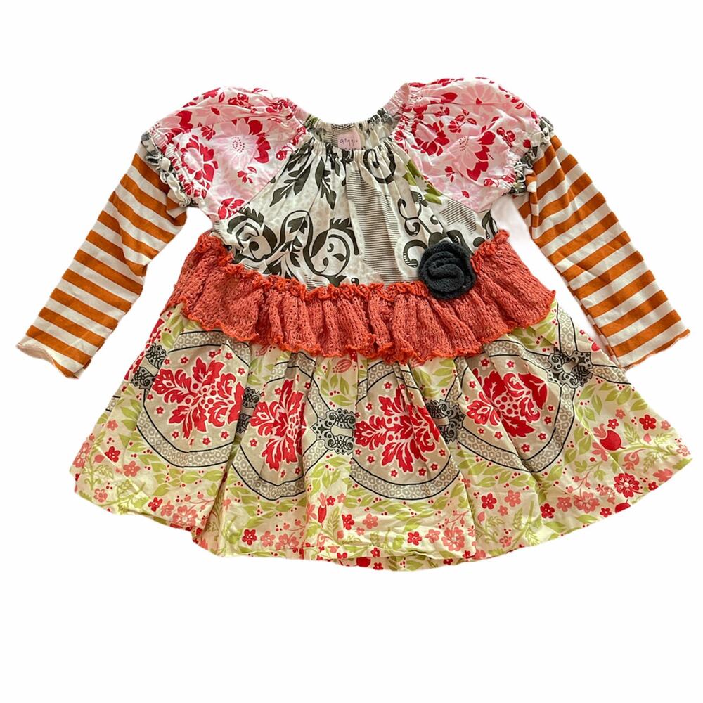 Giggle Moon Top